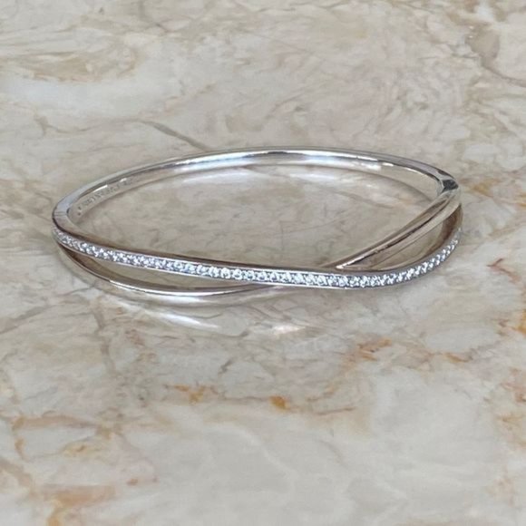 PANDORA?Entwined 925 Sterling Silver Cuff Bracelet - Picture 3 of 9